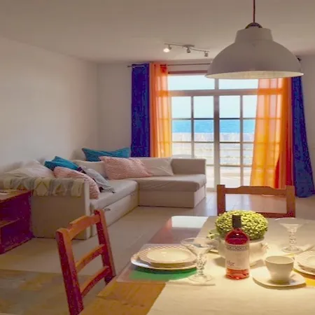 Vista Al Mar Apartment